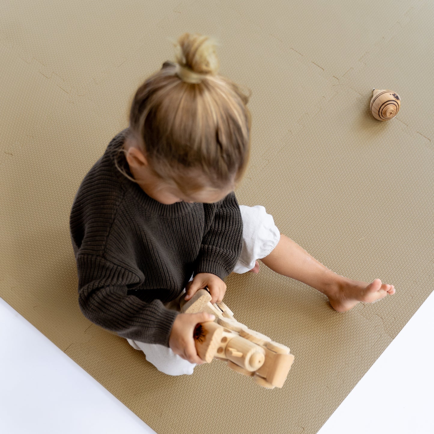 Classic Foam Playmat in Sandstone