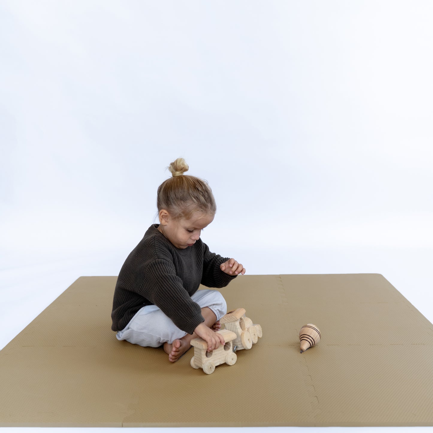 Classic Foam Playmat in Sandstone