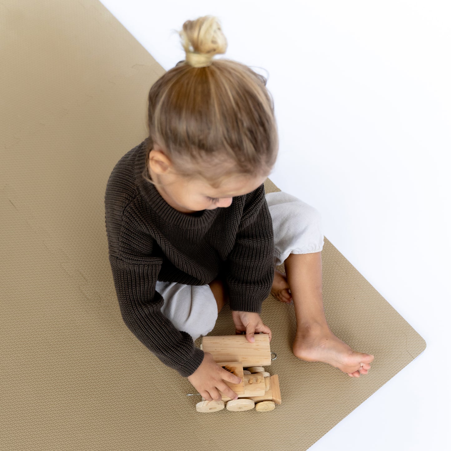 Classic Foam Playmat in Sandstone