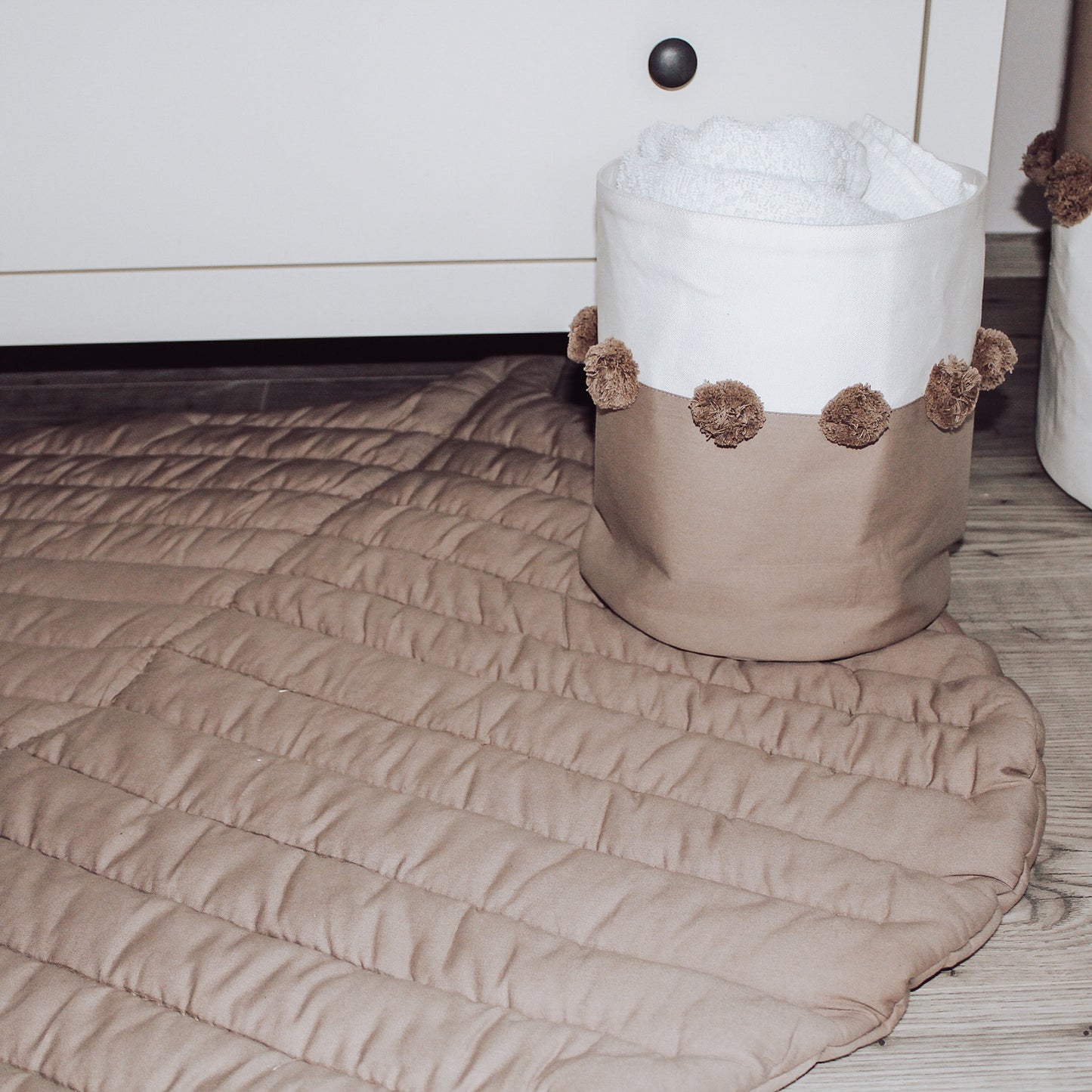 Tan Leaf Mat