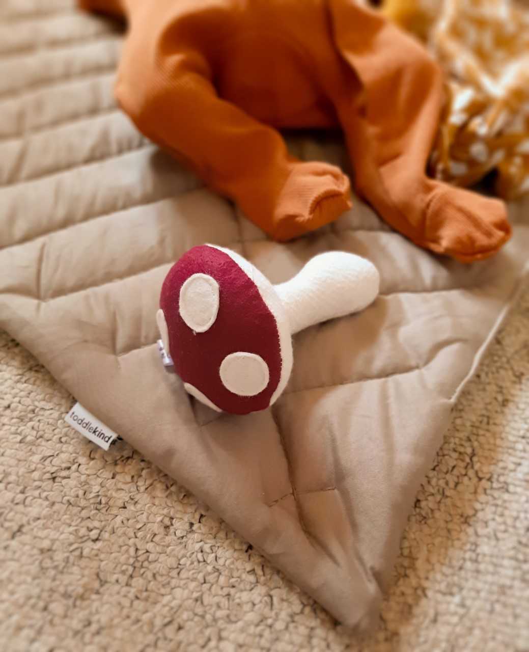 Tan Leaf Mat